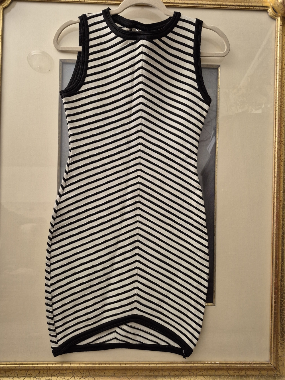 💕Brazilian Black & White Striped Bodycon Bandage Dress💕